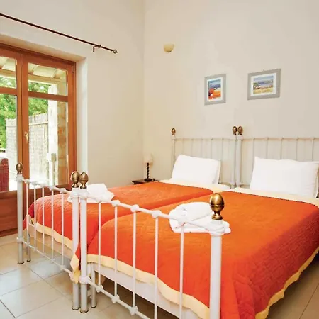 Markantonata Sleeps 4 Air Con Wifi Вилла Antipata (Erisos)